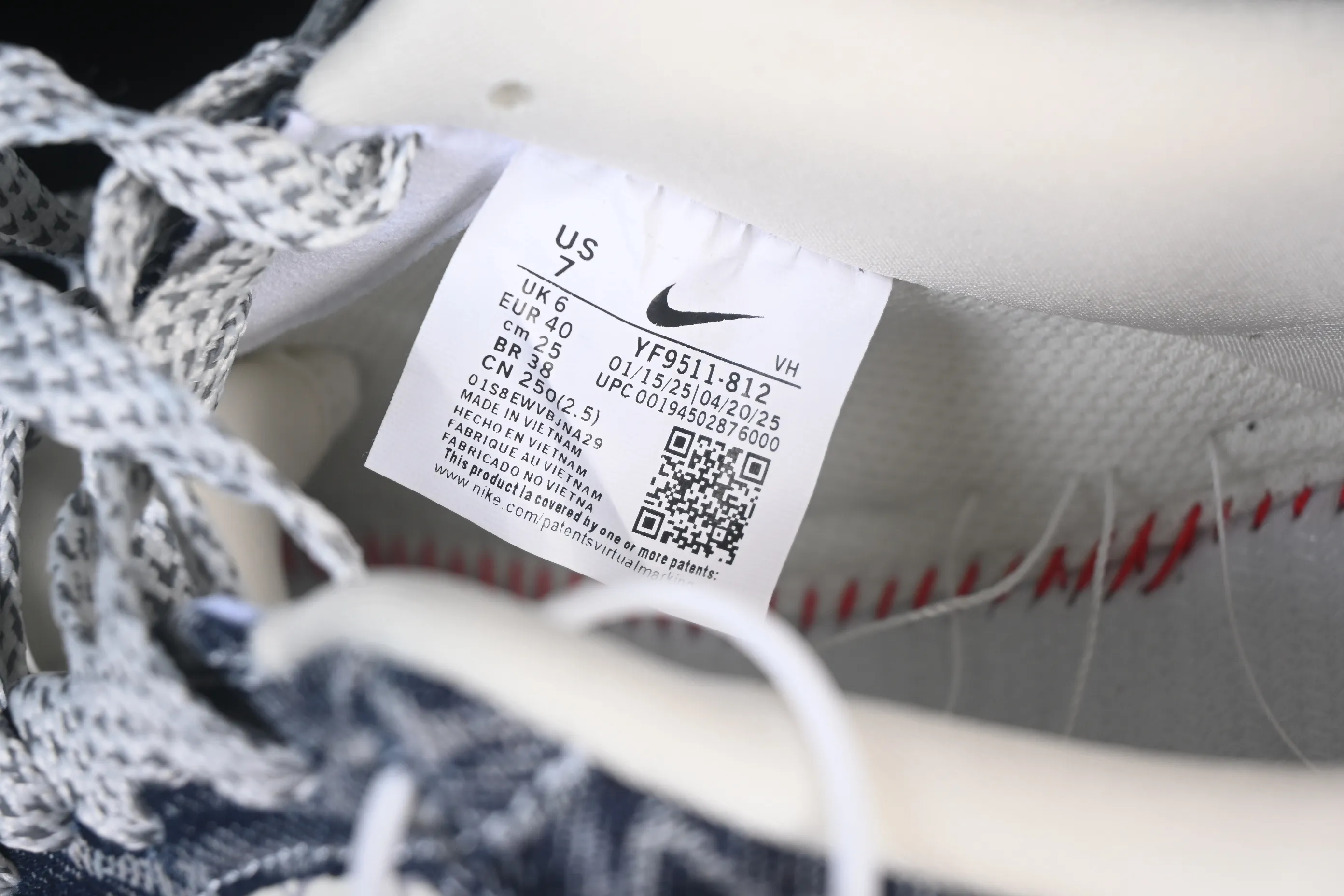 All categories Nk Air Force 1 Air Force series Nk Air Force 1 Low Air Force low-top Nike Air Force 1'07 Low LV joint white and blue Air Force 1 low-top casual sneakers YF9511-812